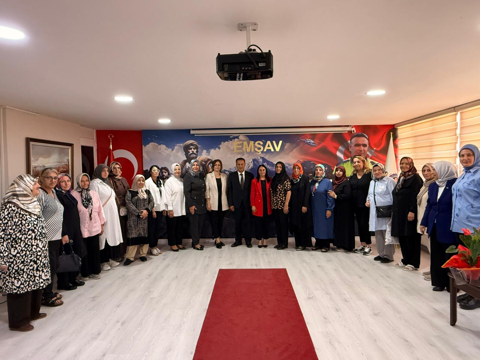 AZİZ ŞEHİTLERİMİZİ VE EBEDİYETE İRTİHAL EDEN GAZİLERİMİZİ DUALARLA ANDIK